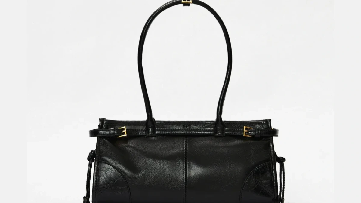 Small-Leather-Shoulder-Bag-Y2K