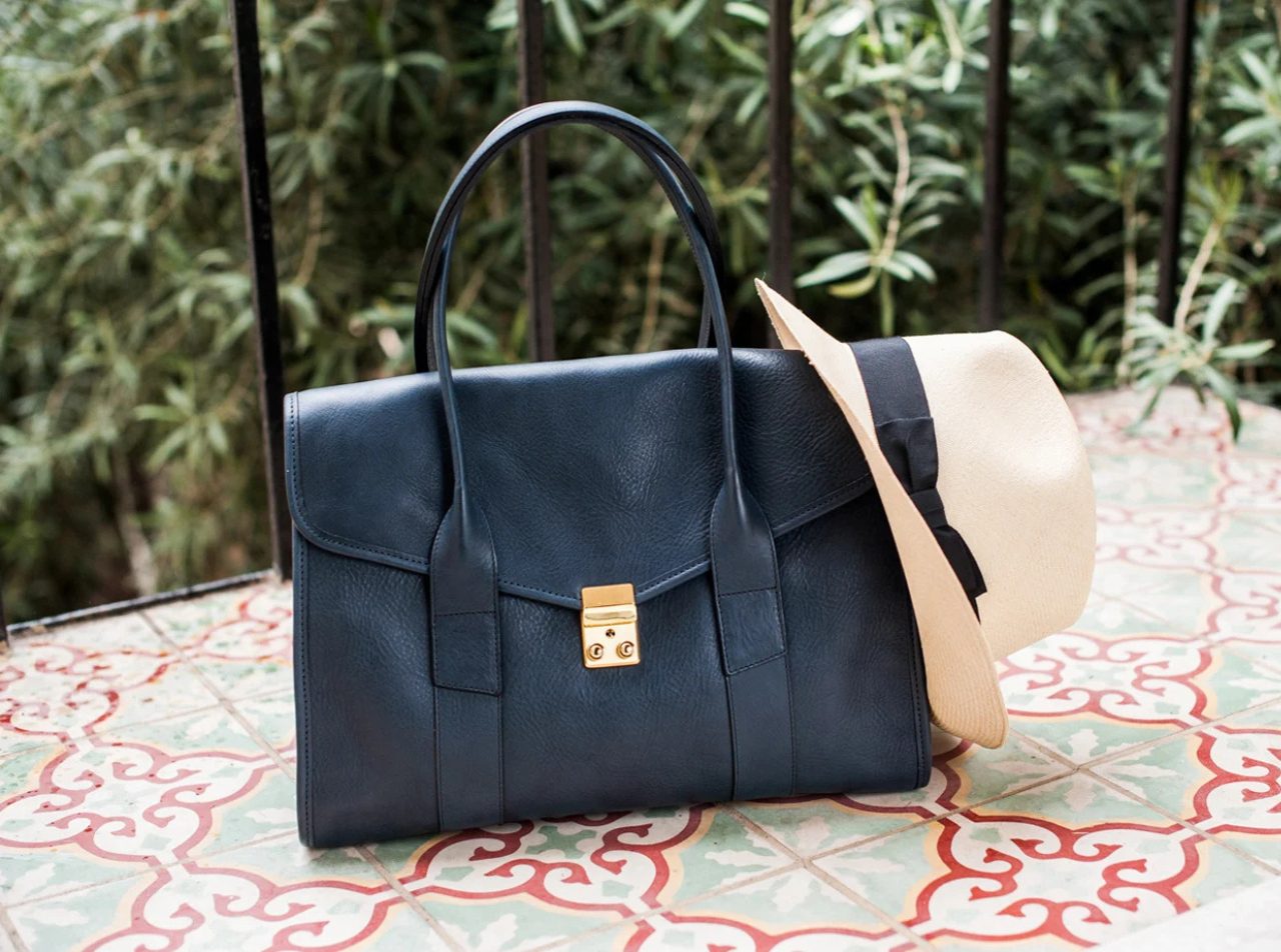 2 33 3 32 4 27 9 7 1 33 2 33 3 32 4 27 9 7 Need help? Talk to an expert Signature Leather Satchel Bag
