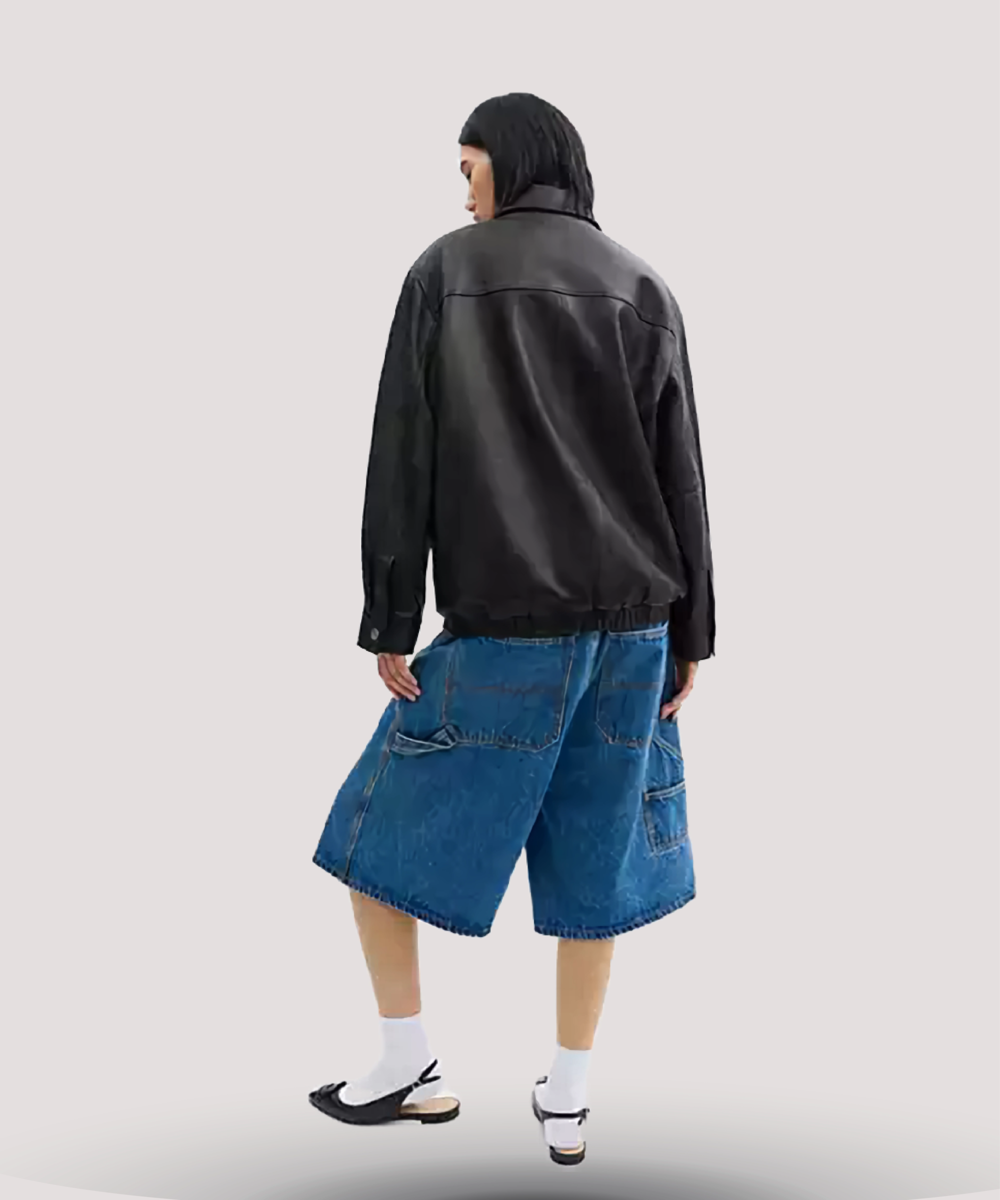 Back-view-of-oversized-leather-biker-jacket-in-dark-brown-showcasing-premium-lamb-leather-and-roomy-pockets-for-functional-fashion